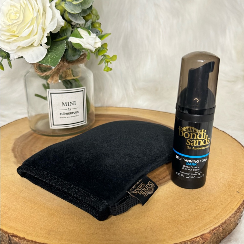 NEW Bondi Sands Self-Tanning Foam and Application Mitt